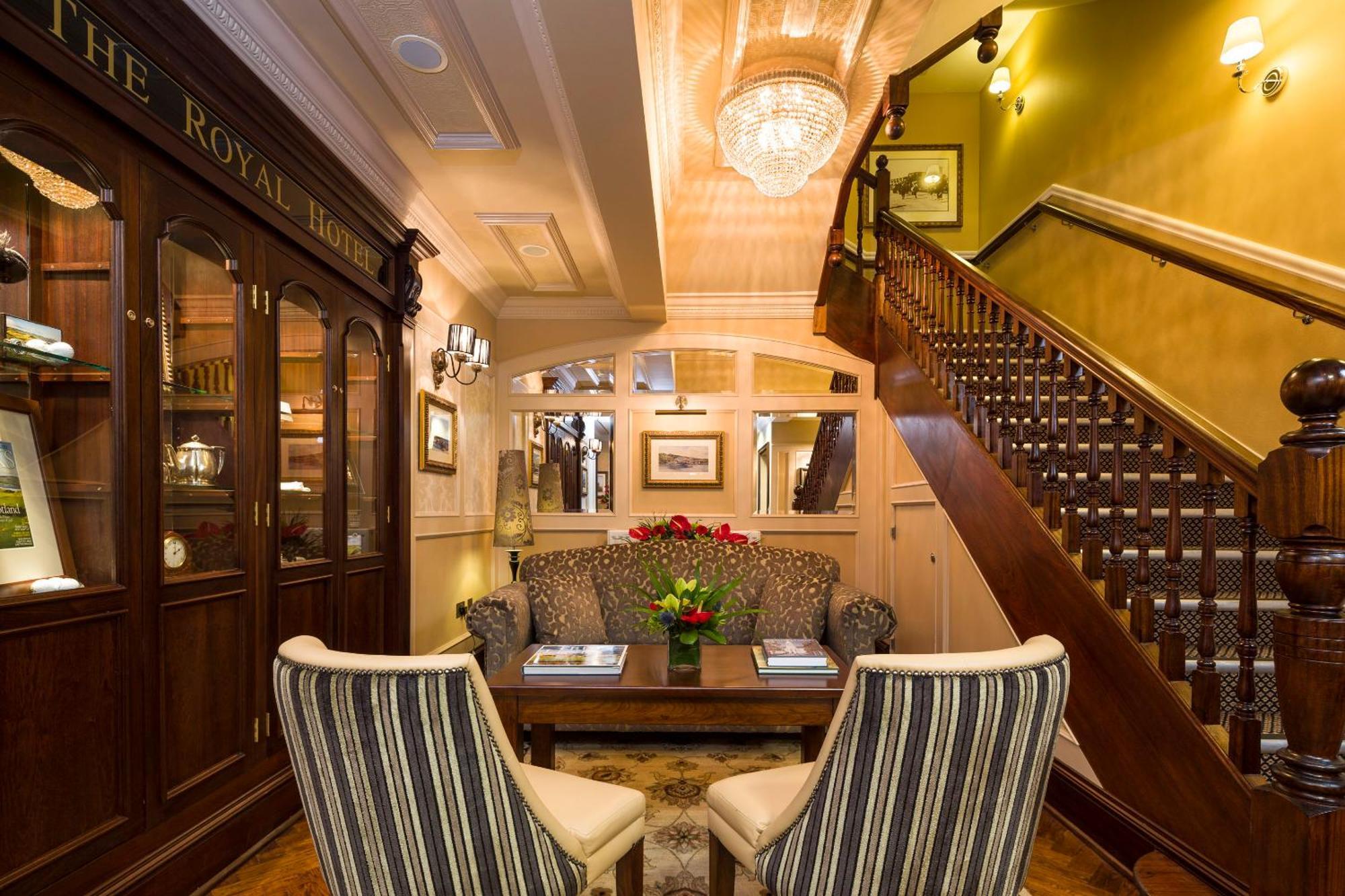 The Royal Hotel Campbeltown Buitenkant foto