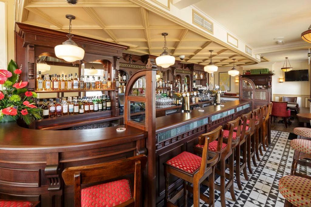 The Royal Hotel Campbeltown Buitenkant foto