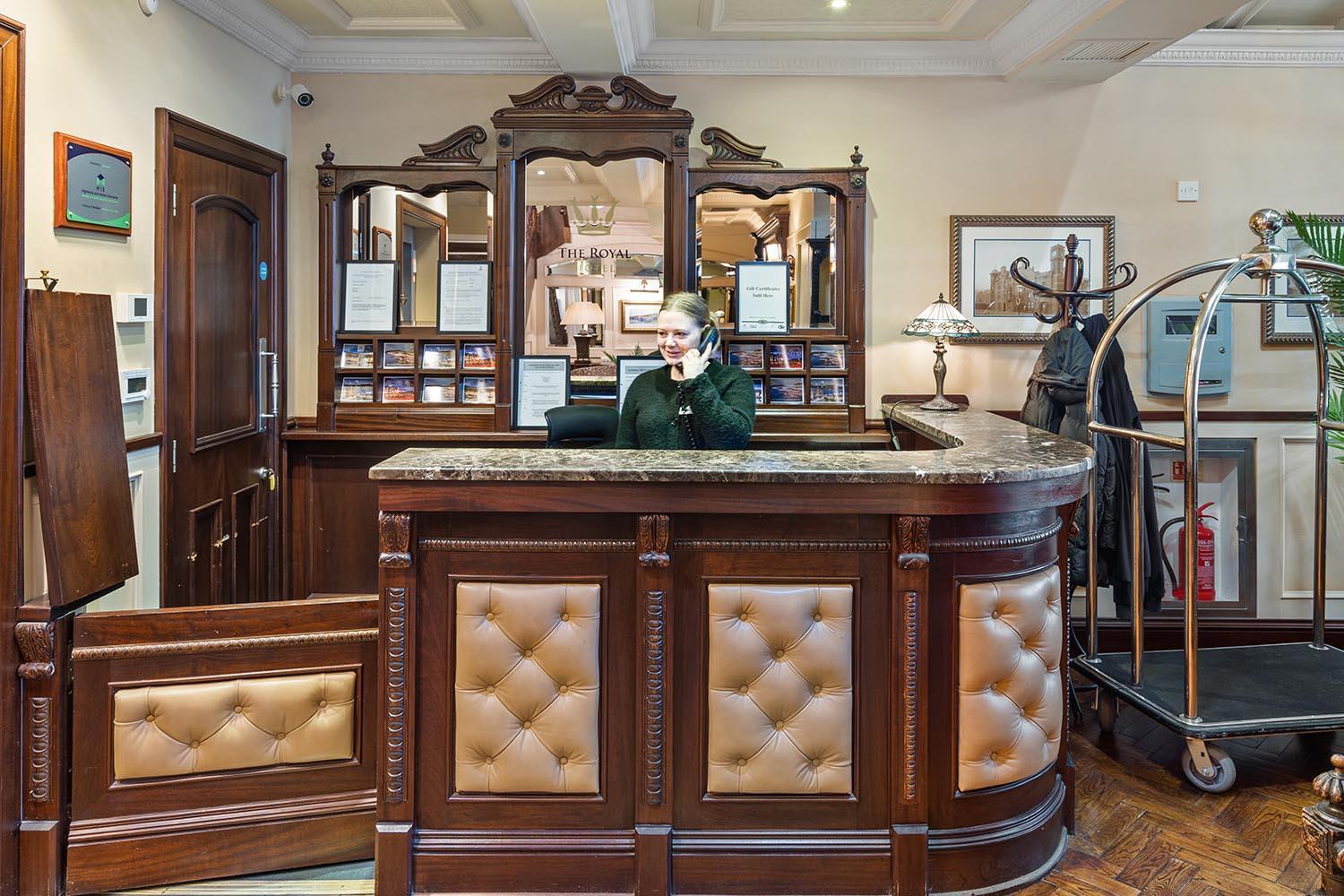 The Royal Hotel Campbeltown Buitenkant foto